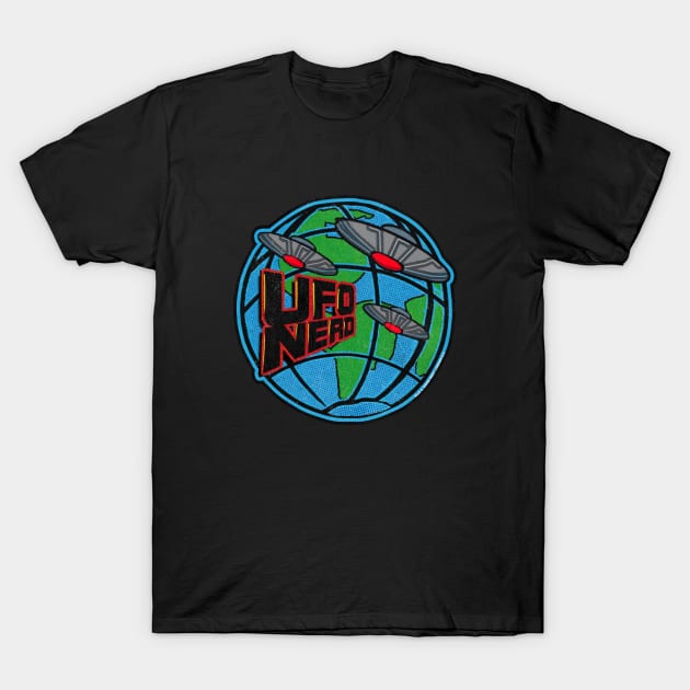 UFO NERD (Retro Distressed) T-Shirt by theartofron